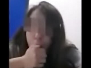 18yo teem enjoys to have fun with a man sausage